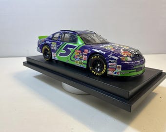 Terry Labonte #2 1997 Monte Carlo Diecast Model Car: 1/18 Scale By Revell