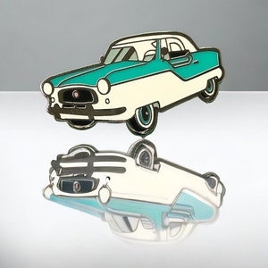 1950s Nash Metropolitan Turquoise Classic Car Brooch - Vintage Automobile Enthusiast Jewelry - Unique Collector&#39;s Lapel Pin