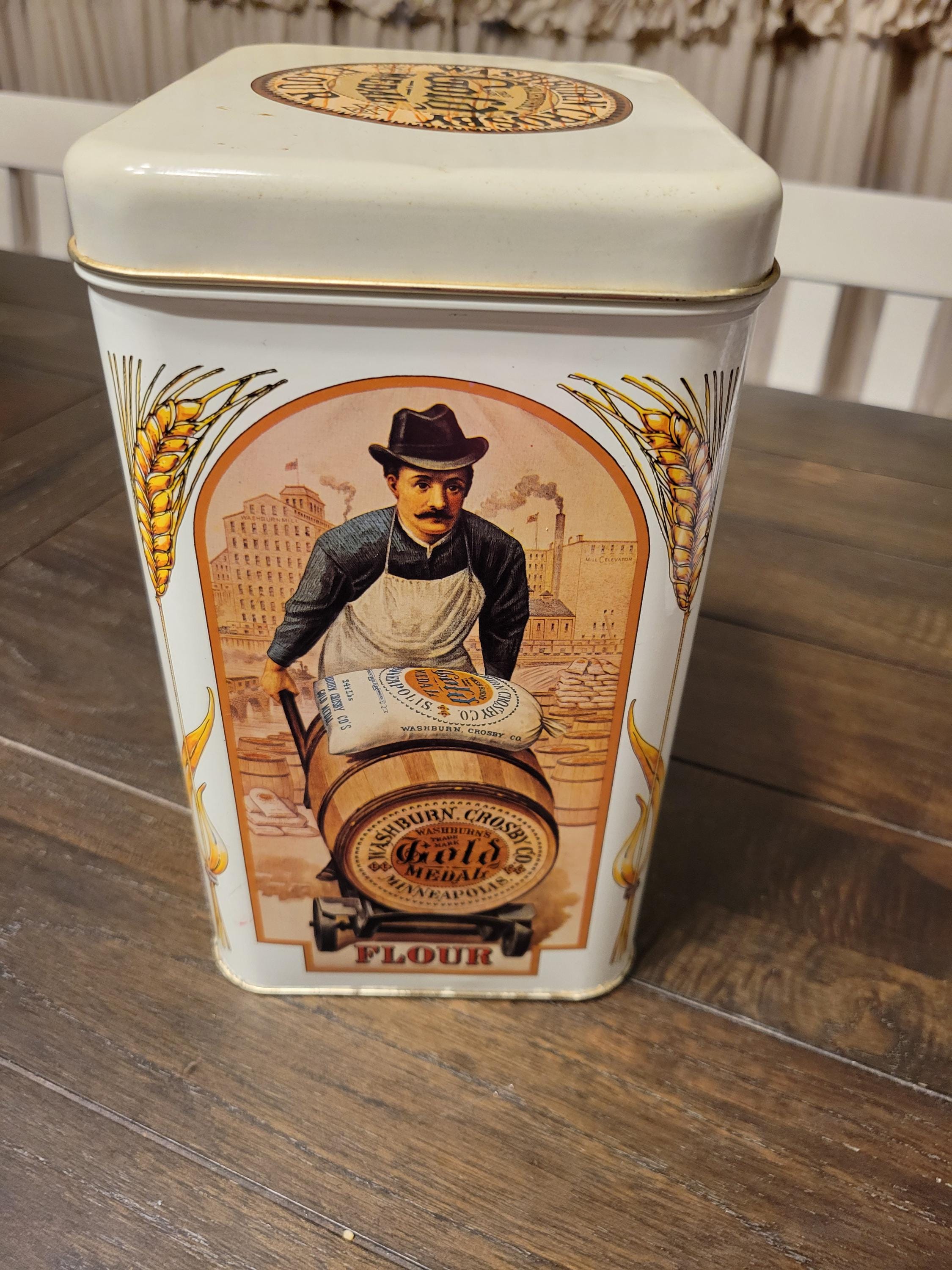 Vintage Flour Tins - Etsy