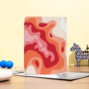 Artistic Wavy Lines iPad Case for iPad Air 7/6/5 iPad 10.9&quot; 2022 iPad Pro 12.9&quot; 2021 Protective Cover iPad Mini 6/7 iPad 9/8/7 Case Cover