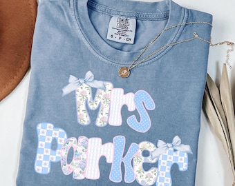 CUSTOM blue coquette Teacher Tshirt, Personalized patchwork Teacher Shirt, Gift for Teacher, Personalized cute shirt, Teacher graduate gift