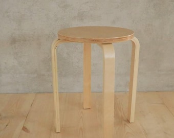 ヴィンテージ IKEA フロスタ スツール – 1990年代 曲げ木バーチ材