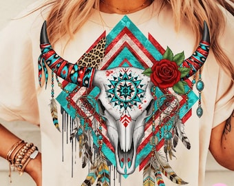 Czaszka w stylu boho w stylu western PNG, Czaszka krowy w stylu boho PNG, Kwiatowy wzór czaszki w stylu boho, Czaszka byka w panterkę w formacie PNG, Azteckie pióro w formacie PNG, Pobieranie cyfrowe