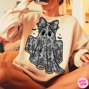 Fantasma de renda preta coquete PNG, Fantasma fofo floral PNG, Sublimação feminina de Halloween, Fantasma de renda fofa com laço PNG, Clipart de outono elegante e assustador
