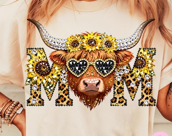 Vaca Western Mama PNG: Diseño de mosaico de cristal brillante con diseño de girasol y leopardo con diamantes de imitación.