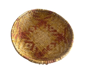 Vintage handgeweven mand met veenreukgras geweven rieten mand uit het zuidwesten van 10"