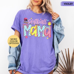 T-shirt de maman de softball Comfort Colors®, T-shirt de softball Coquette, T-shirt de softball pour le jour du match, T-shirt de la saison de softball, Cadeau pour la fête des Mères, T-shirt de maman de softball image 18