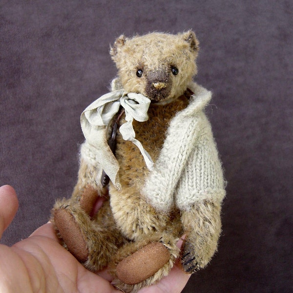 Tadhg, One Of a Kind Mohair Artist Bear by Aerlinn Bears