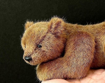 PDF pattern for Realistic Bear Alpha 7 inch long by Aerlinn Bears