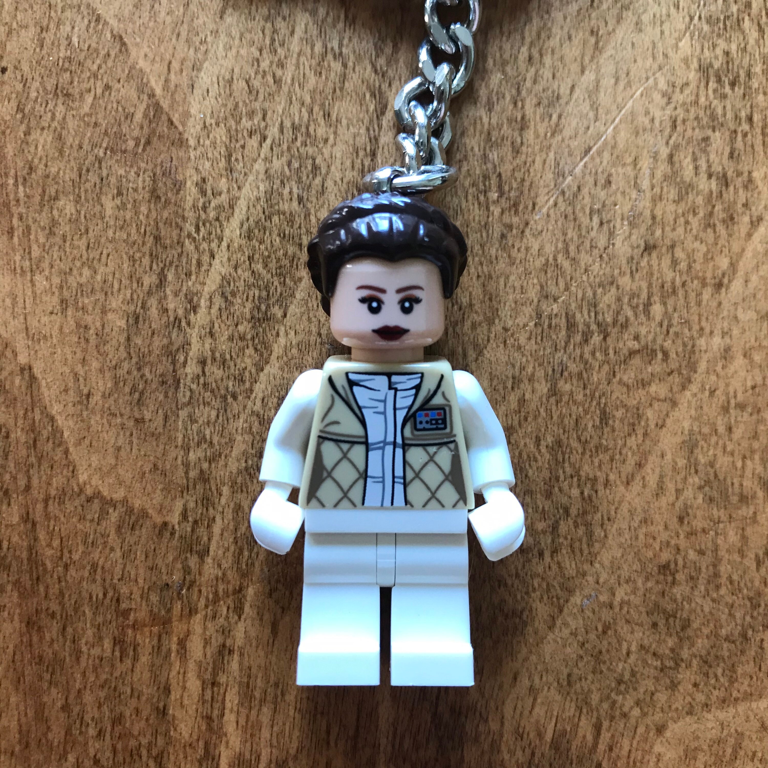 Princess leia lego keychain sales