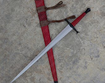 Réplica de espada larga medieval: acero al carbono artesanal con vaina roja