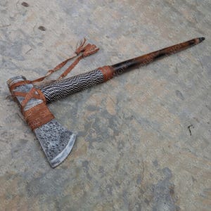 Handmade Viking Tomahawk Axe – Forged Steel Head, Burned Wood Handle, Leather Wrap – Functional Gift for Men, Camping & Bushcraft