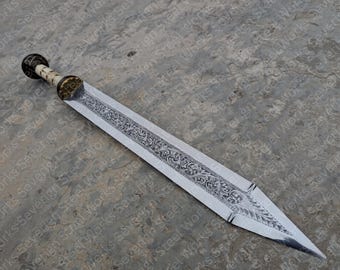 ローマのグラディウス剣 – 手作りの炭素鋼製彫刻入りブレードと革製鞘