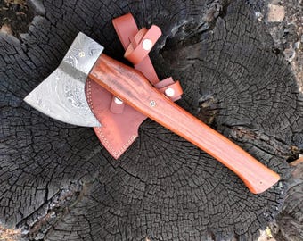 16 ”512 Layer Damascus Viking Sammlerstück - handgefertigtes rustikales Dekor mit Lederscheide & Hartholzgriff