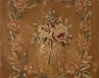 Antike französische Nadelspitze Textilfragmente | Spätes 19th Century Blumenmuster Petit Point Paneele
