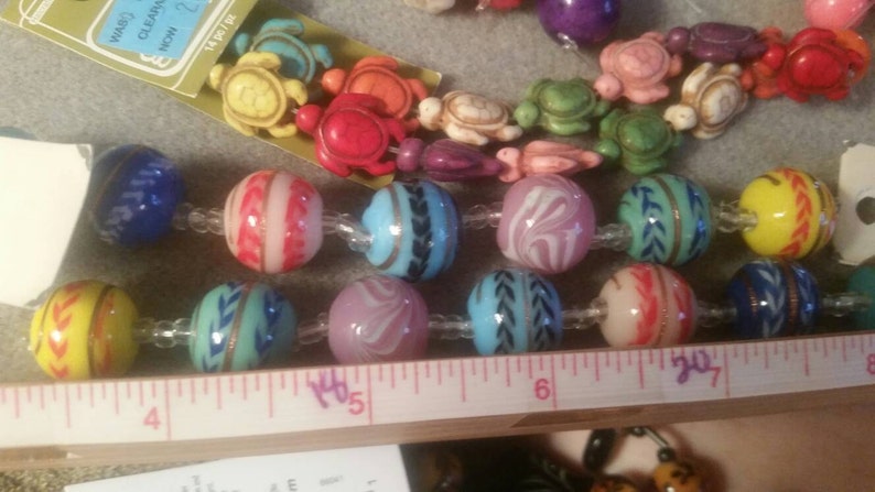Howlite Glass and Agate ! HUGE lot of beads