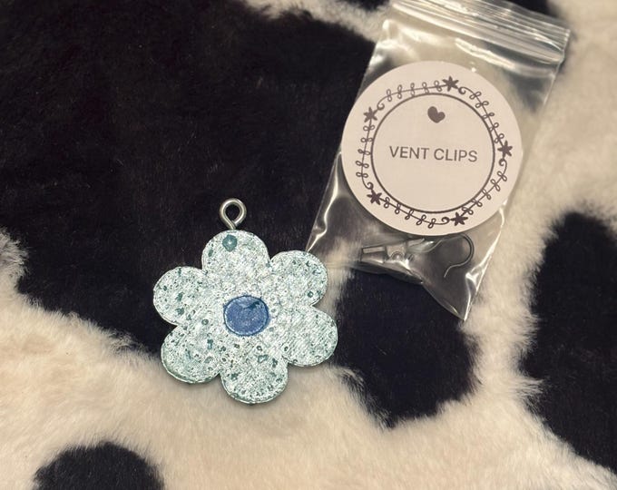 Single Blue Flower Vent Clip