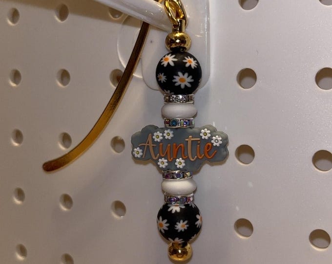 Gold Auntie Bookmark