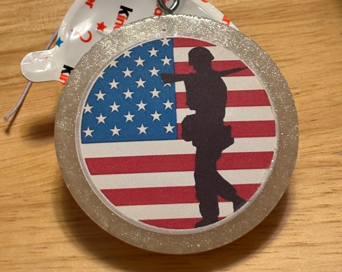 Flag Soldier Circle Auto Freshie