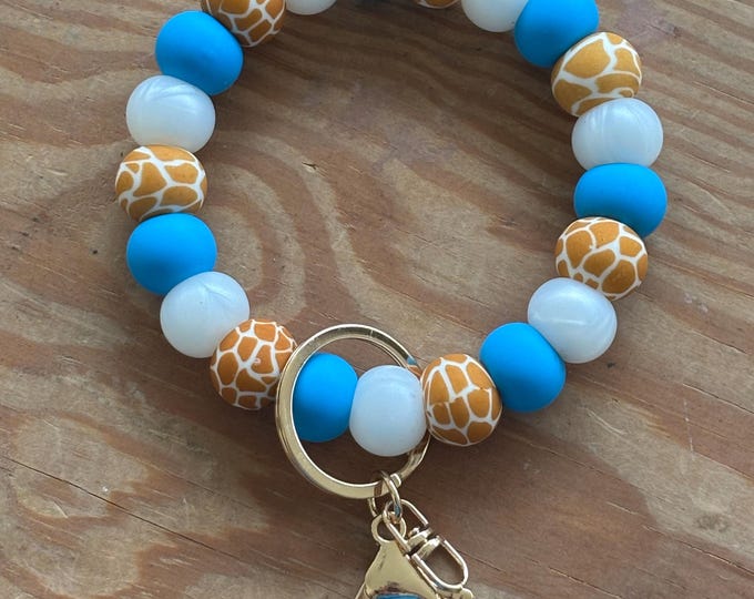 Giraffe Regular Wristlet