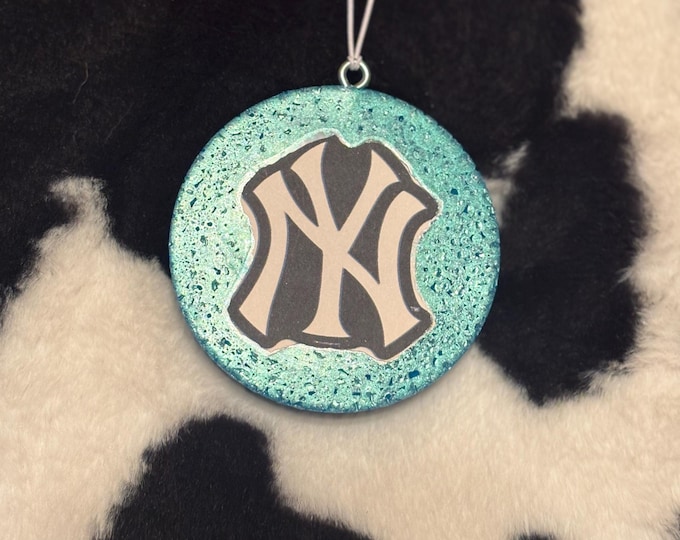 Circle Yankees Car Freshie