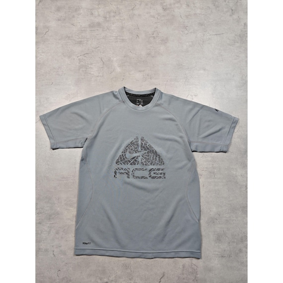 Nike ACG Vintage T Shirt - Etsy