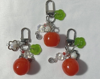heisei retro tomato + clover keychain, trinket charm strap, juminocore