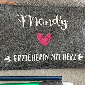 Abschiedsgeschenk Kindergarten | Kosmetiktasche Erzieherin | Erzieher mit Herz | personalisierbar mit Namen | Geschenkidee | Etui |