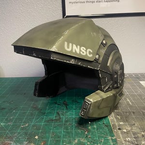 Halo 3 UNSC Marine Helmet, 3D printed cosplay prop. wearable.