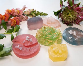 Caja sorpresa de caramelos de cristal para celebraciones - 18 piezas de cristales comestibles Kohakutou hechos a mano