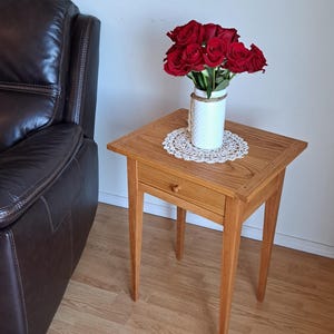 Handcrafted Solid Cherry Shaker Bedside Table: Dovetailed Drawer