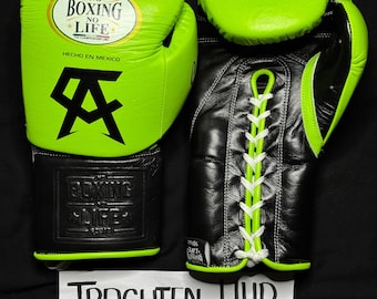 Maßgefertigte Boxhandschuhe aus Leder, personalisierte Kampfsportausrüstung