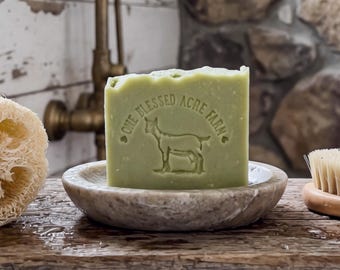 Gentle Soap For Healthy Looking Skin Bar Soap Honeysuckle Scented Goat Milk Body Soap Clean Ingredient Artisan Soap Skincare Gifts For Her