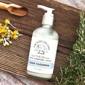 Goat Milk Daily Cleanser Facial Wash For Women Over 40 Blue Tansy Everyday Gentle Cream Face Wash Skincare Treatment Natural Face Cleansing