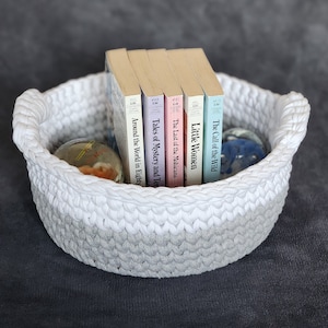 Large Chunky Knit Two-Toned White and Gray Table Basket with Handles and Wooden Base