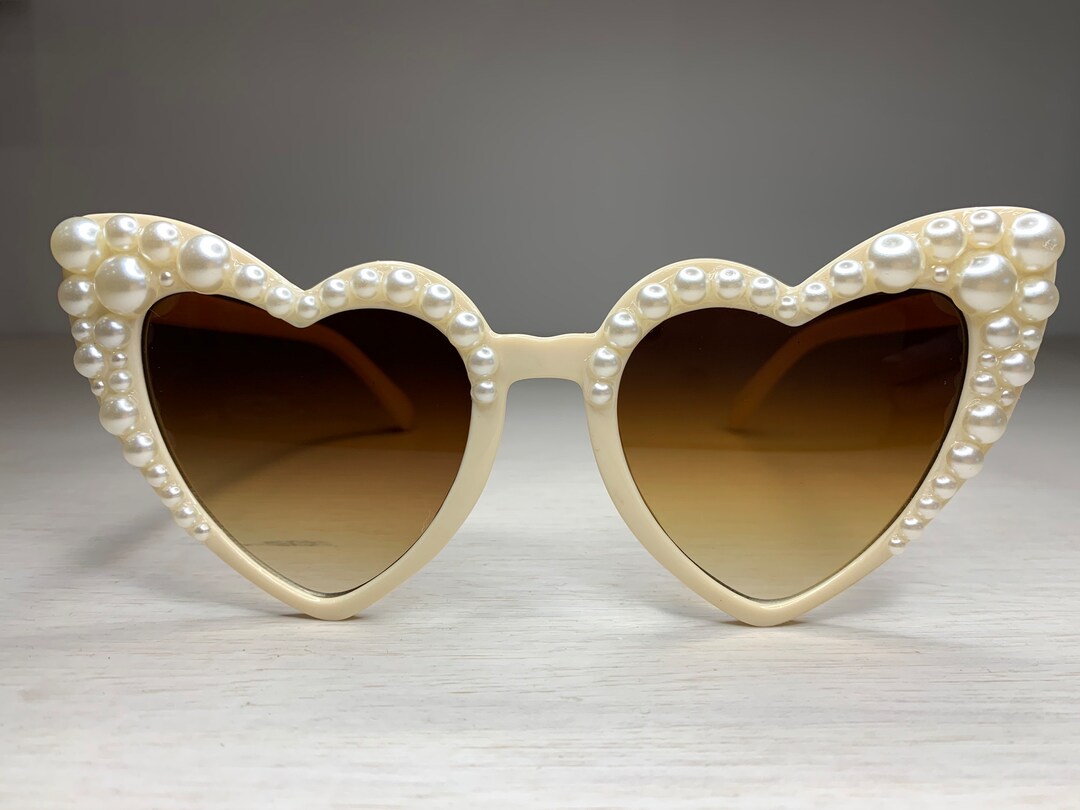 White Heart Shaped Pearl Embellished Sunglasses OS New Pearl Heart Sunglasses ~ Pearl – Show Me Your Mumu main image 4