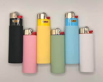 Confezione da 6 custodie protettive per accendini stampate in 3D, con guscio vuoto per accendino BIC.