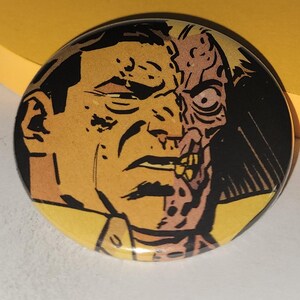 Comic Book 1.5&quot; Button