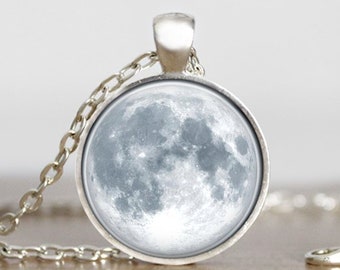 Collier pleine lune, pendentif pleine lune, bijoux pleine lune, charme de pleine lune