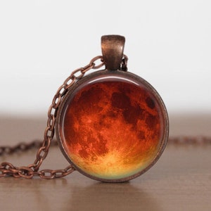 Collana Luna Rossa, Ciondolo Luna Rossa, Gioielli Luna Rossa, Ciondolo Luna Rossa, Luna di Sangue