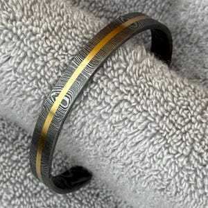 Handmade Damascus Steel Bracelet with Copper/Brass Inlay Viking Inspired Cuff Unique Forged Bangle Gift for Him Durable Oath Mens ring