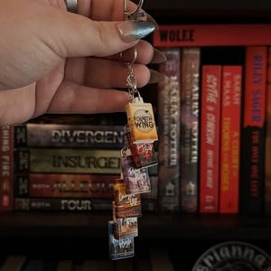 Custom Mini Book Charm Chain – 5 Book Charms in Gold or Silver with Optional Heart Hook – Personalized Bookish Accessory