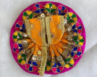 Size 1 Ladoo Gopal Poshak: Krishna Idol Dress (2.20 inch)