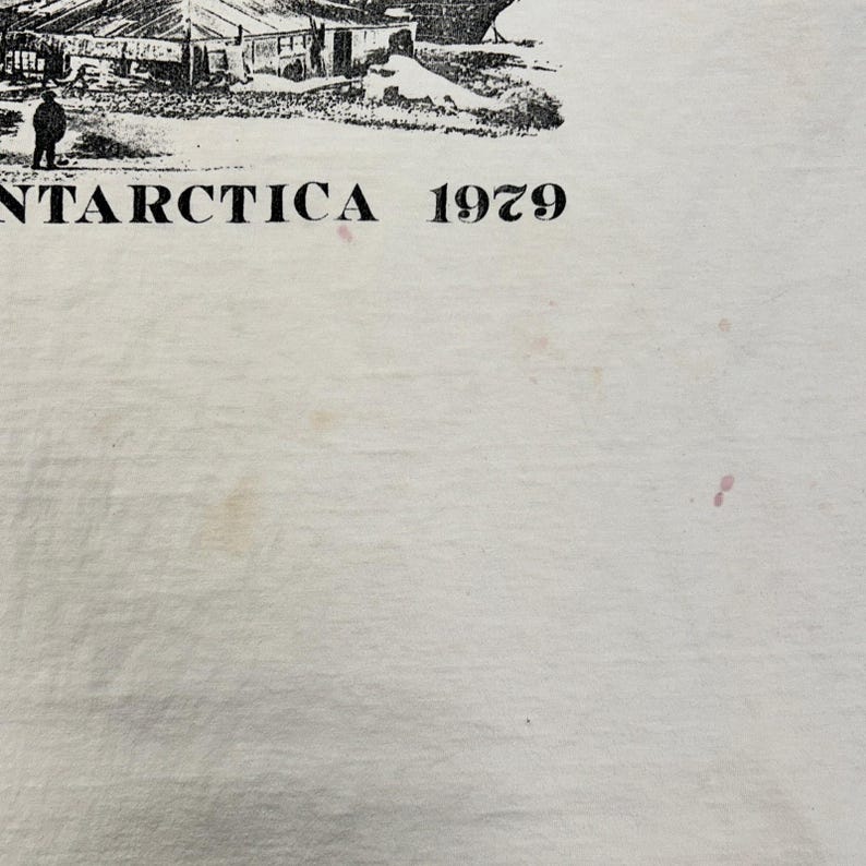 Maglietta da corsa vintage Hanes Beefy T Scotts Hut Race Inaugural Antarctica del 1979 da uomo, taglia XL. immagine 3