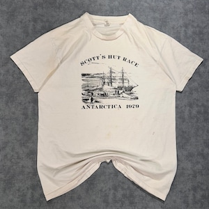 Maglietta da corsa vintage Hanes Beefy T Scotts Hut Race Inaugural Antarctica del 1979 da uomo, taglia XL. immagine 1