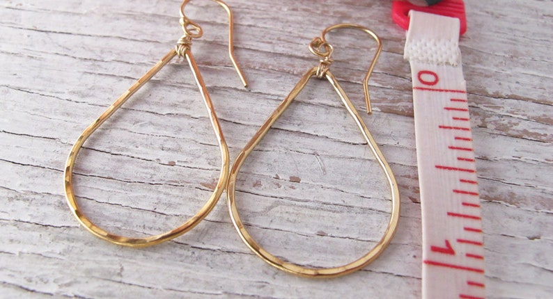 14k Gold Filled Teardrop Earrings, Hammered, Lightweight, Modern, READY TO SHIP, Gift for Her image 3