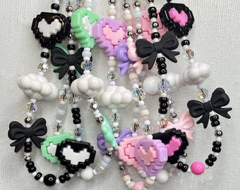 Kawaii Pixel Heart Phone Charm: Beaded Y2K Wrist Strap