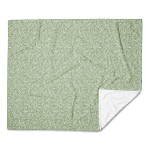 Green/White Floral Throw Blanket