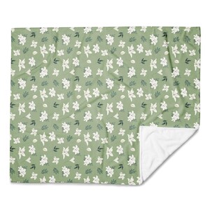 Green Floral Throw Blanket