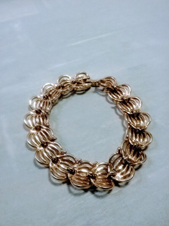Openwork Basket Weave Bracelet Vintage Gold Gem